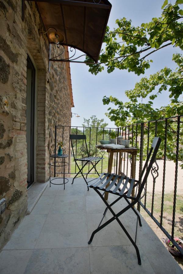 Agriturismo Alchimista Casole dʼElsa Eksteriør billede